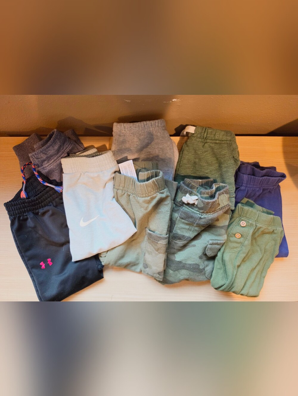 9 Joggers - 18 months